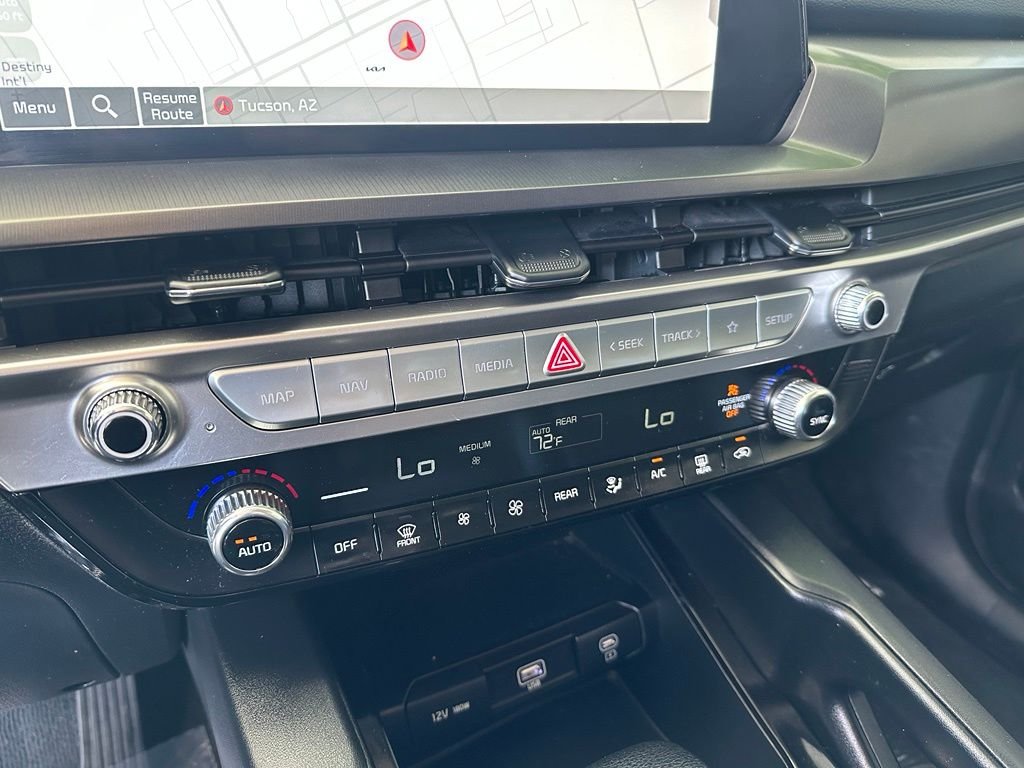 Used 2024 White Kia LX image 6