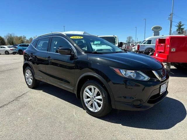 2019 Nissan Rogue Sport SV