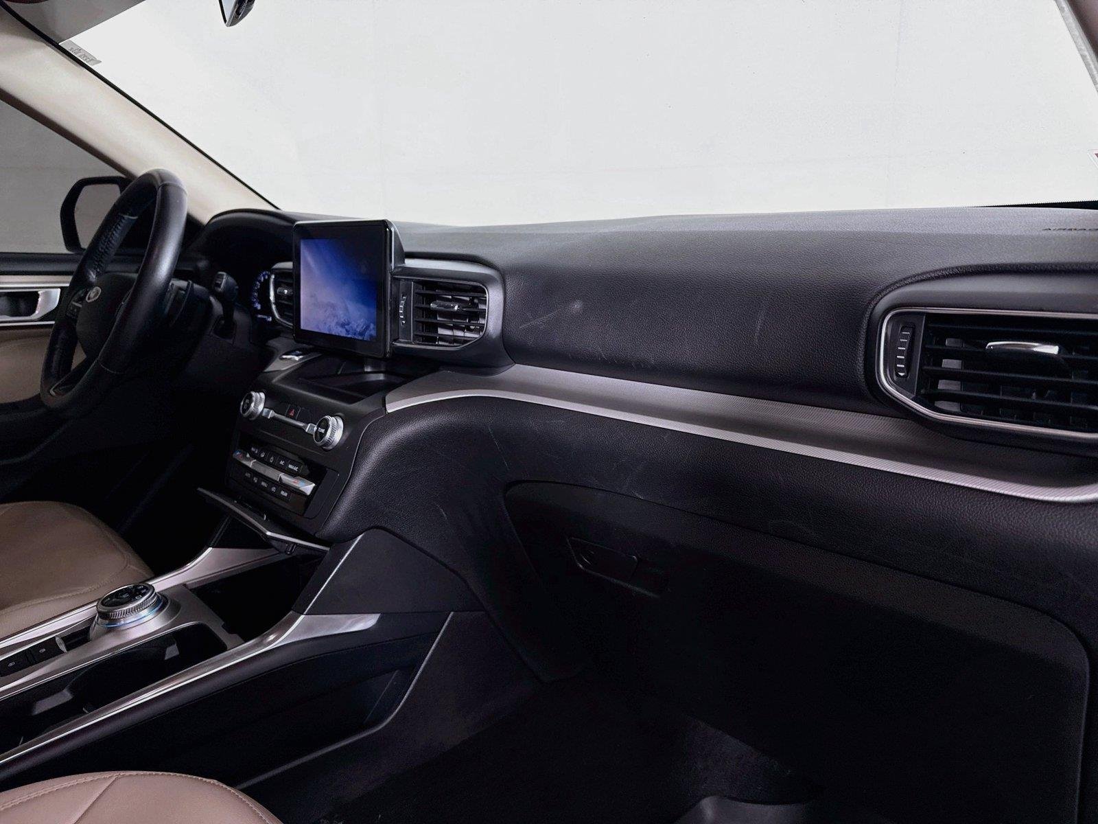 Used 2020 Star White Metallic Tri-Coat Ford XLT image 40