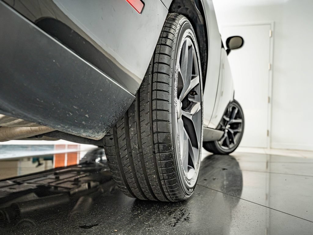Used 2021 Pitch Black Clearcoat Dodge SXT image 41