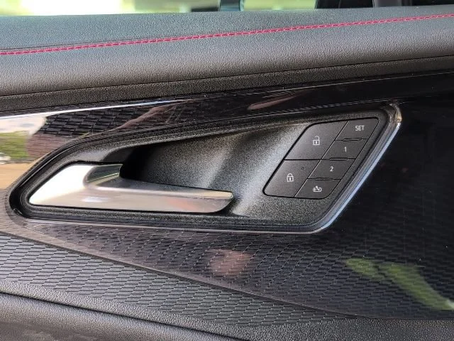 2025 Chevrolet Blazer EV RS - Photo 22