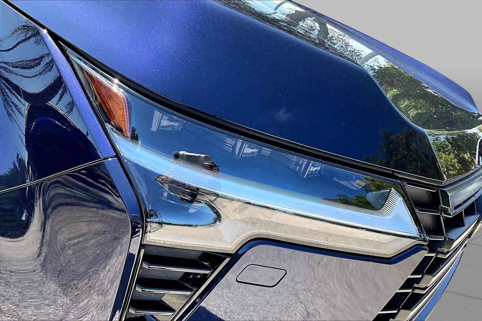 Used 2025 Nightfall Mica Lexus Premium+ image 28