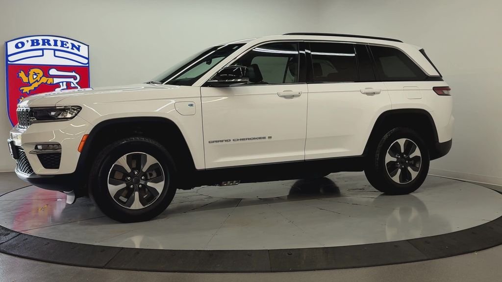 Used 2024 Bright White Clearcoat Jeep 4xe image 8