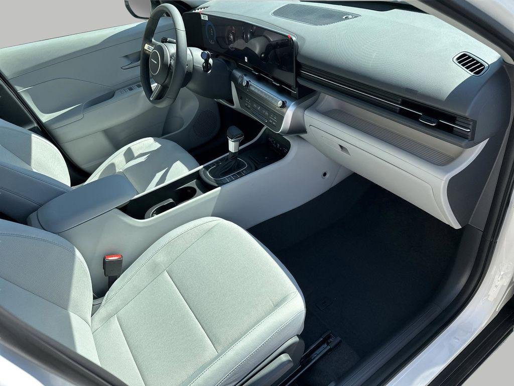 New 2026 Atlas White Hyundai SEL Sport FWD image 23