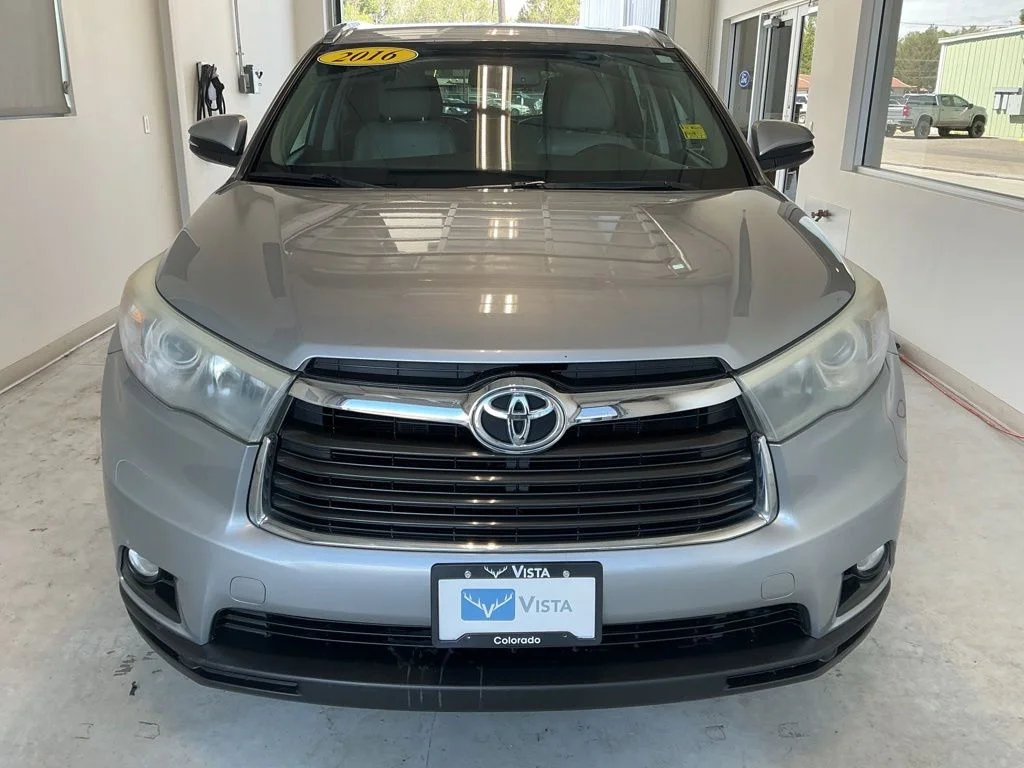 Used 2016 Toyota Highlander XLE with VIN 5TDJKRFH8GS299678 for sale in Delta, CO