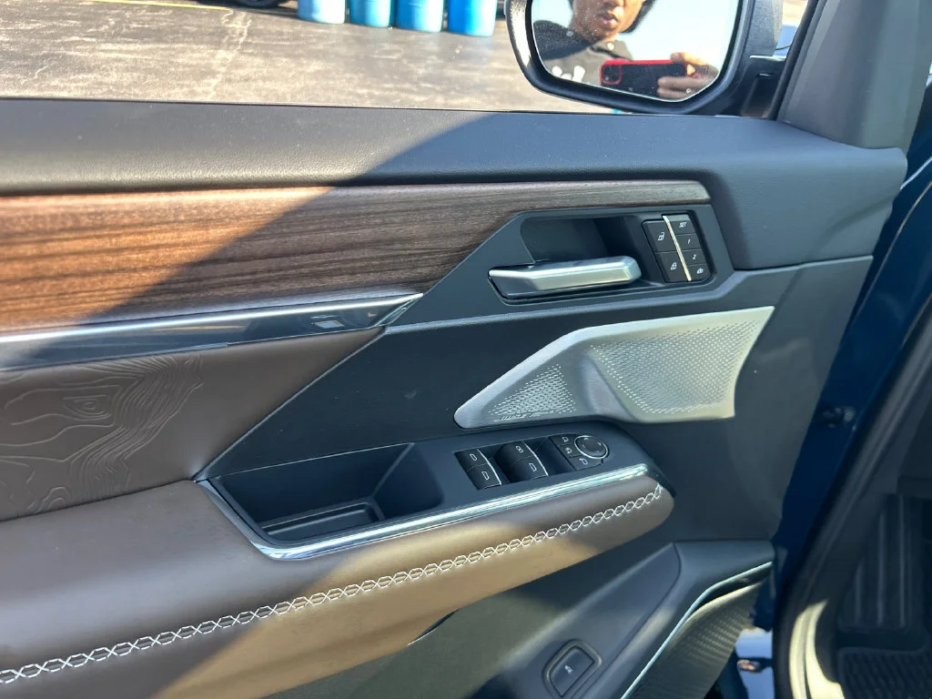 Vehicle thumbnail