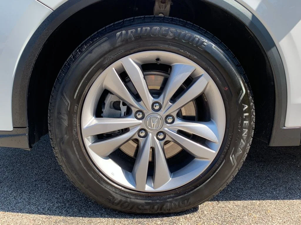 Used 2025 White Acura Base image 34