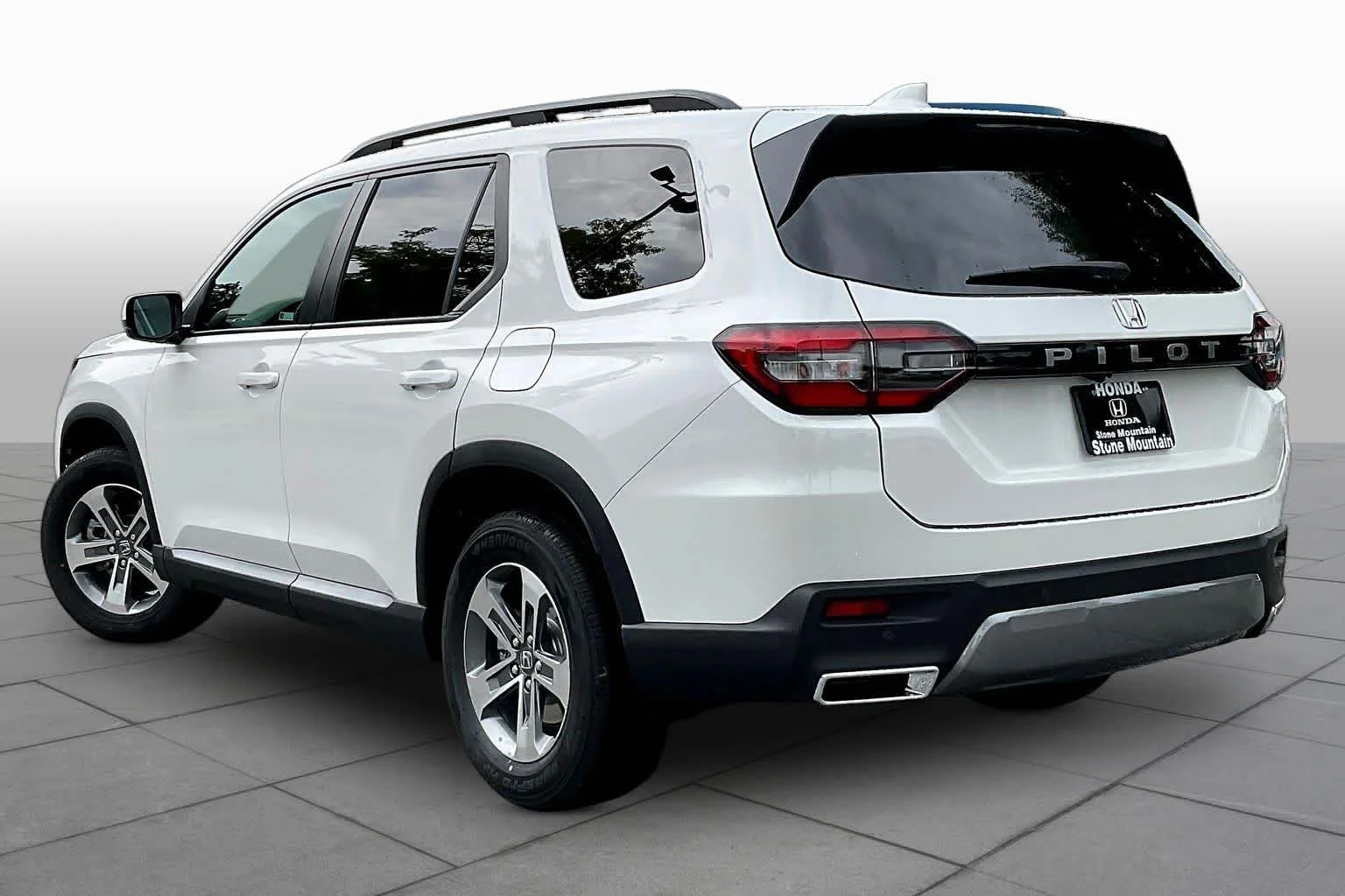 New 2026 Platinum White Pearl Honda EX-L image 12