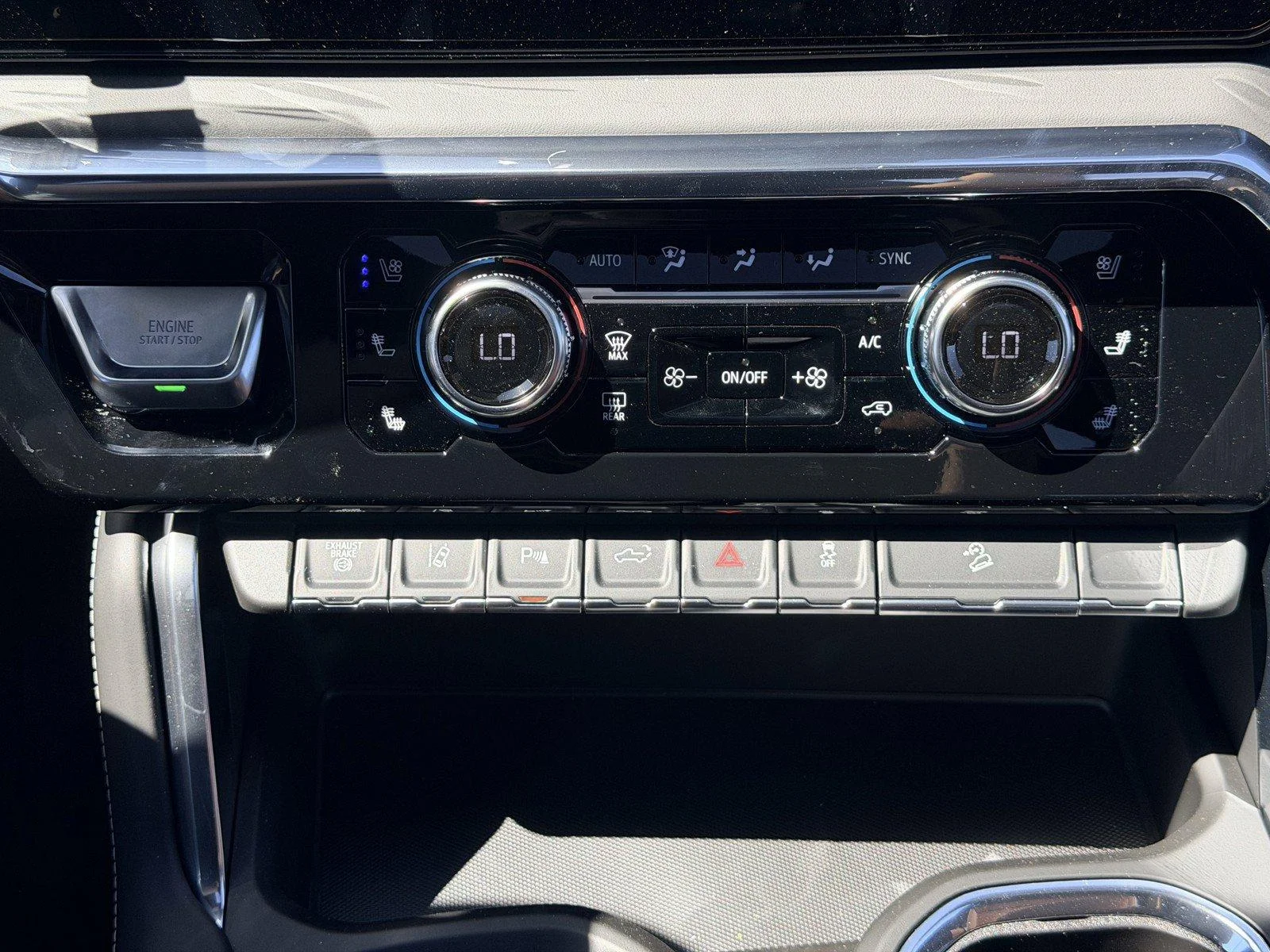 New 2026 Onyx Black GMC Denali Ultimate image 21