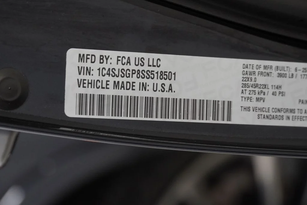 Used 2025 Black Jeep Series III Obsidian image 58