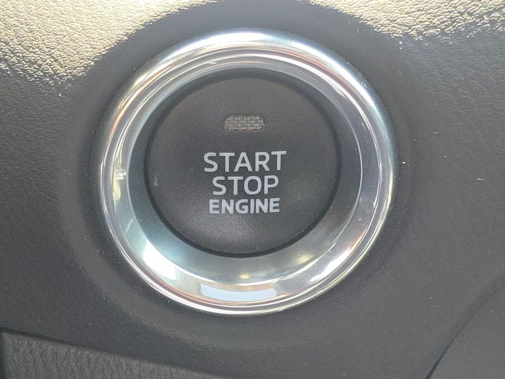 Used 2019 Sonic Silver Metallic Mazda Grand Touring image 32
