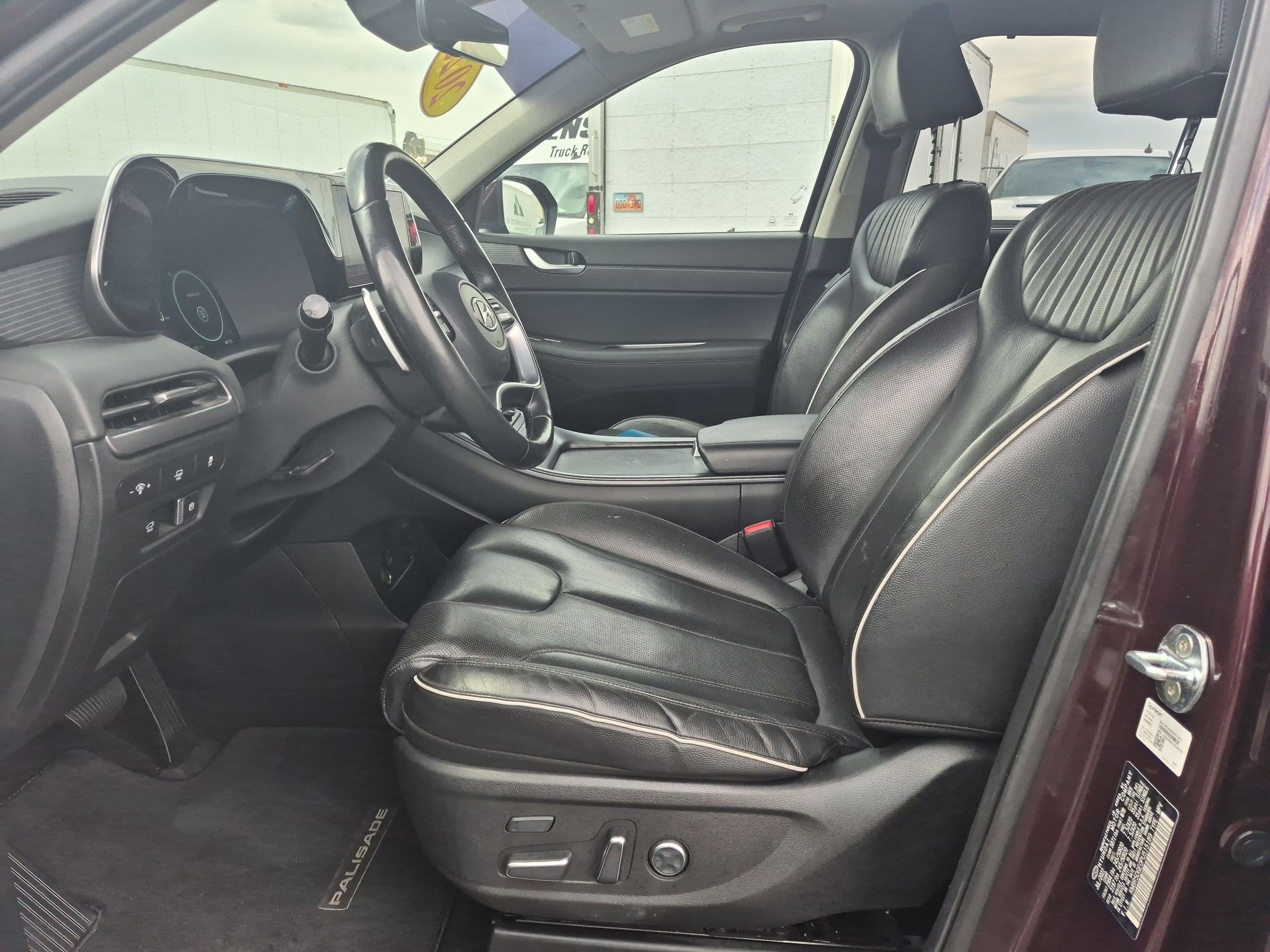 2023 Hyundai Palisade Limited - Photo 26