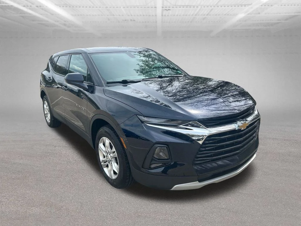 Used 2020 Blue Chevrolet LT image 8