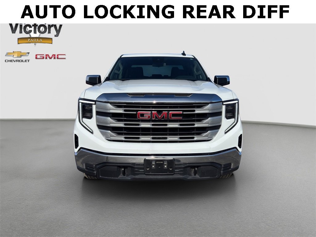 Used 2024 GMC Sierra 1500 SLE with VIN 3GTUUBED6RG263244 for sale in Kansas City