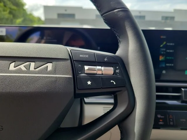 Certified Used 2026 Gray Kia EX image 18