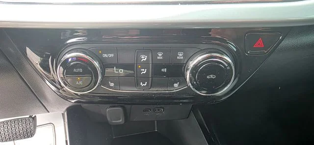 Used 2025 Gray Chevrolet LT image 25