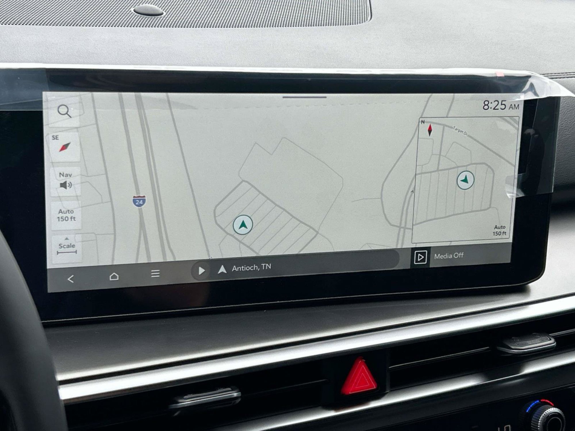 New 2026 Snow White Pearl Kia EX image 25