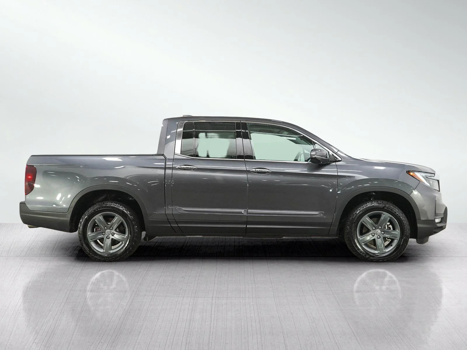 Used 2023 Modern Steel Metallic Honda RTL-E image 6