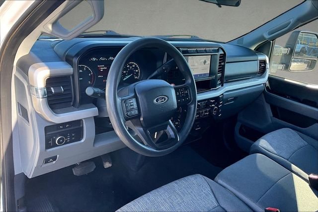 Used 2024 White Ford XLT image 10