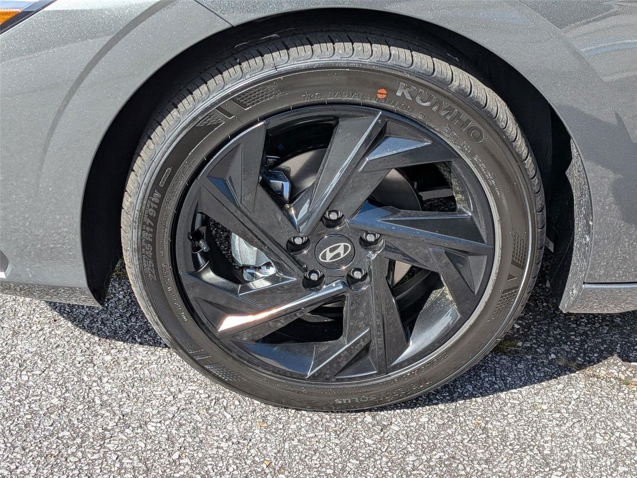 New 2026 Amazon Gray Hyundai SEL Sport image 10
