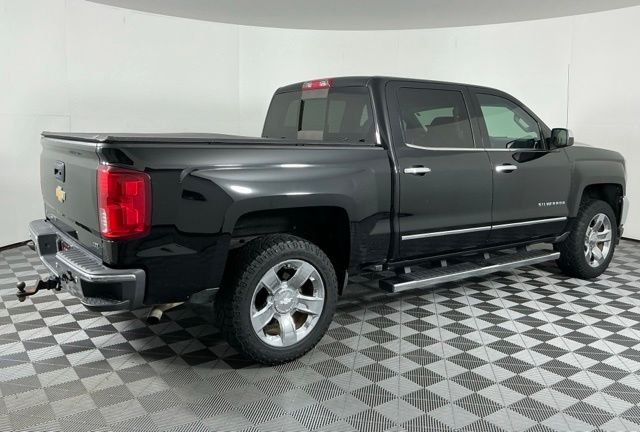 Used 2016 Black Chevrolet LTZ image 7