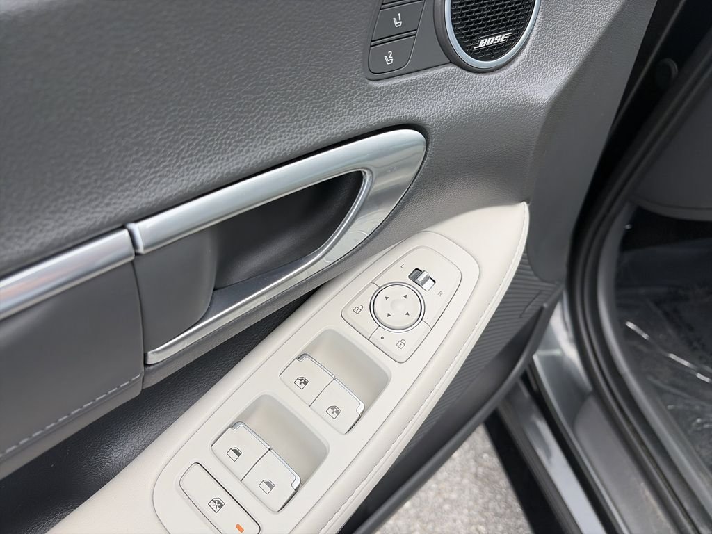 Used 2023 Gray Hyundai Limited image 19