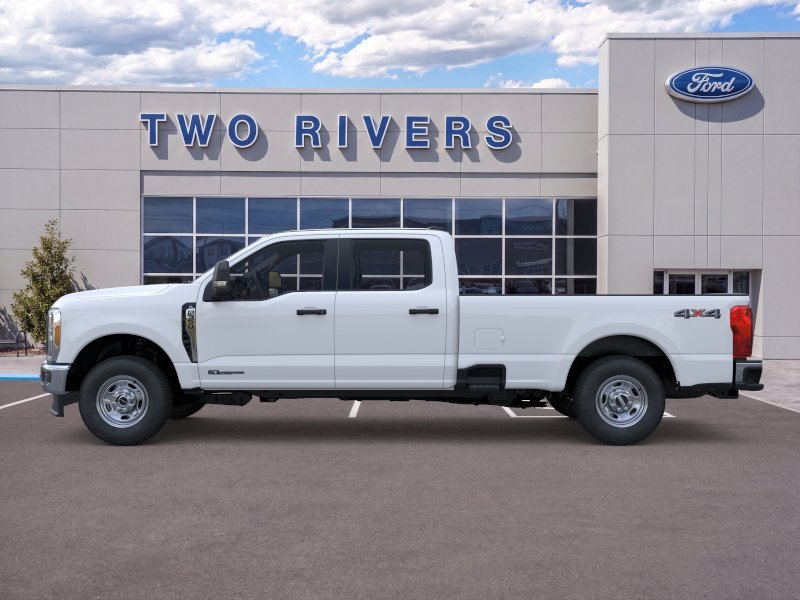 New 2026 Oxford White Ford F-350® XL image 3