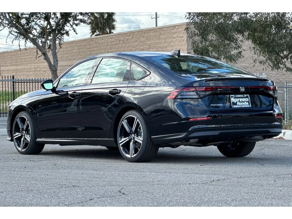 New 2026 Crystal Black Pearl Honda SE image 7
