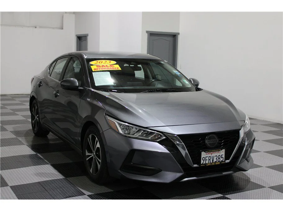 Used 2023 Gun Metallic Nissan SV image 3