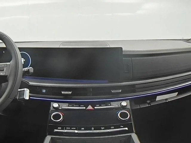 New 2026 Silver Hyundai Calligraphy image 34