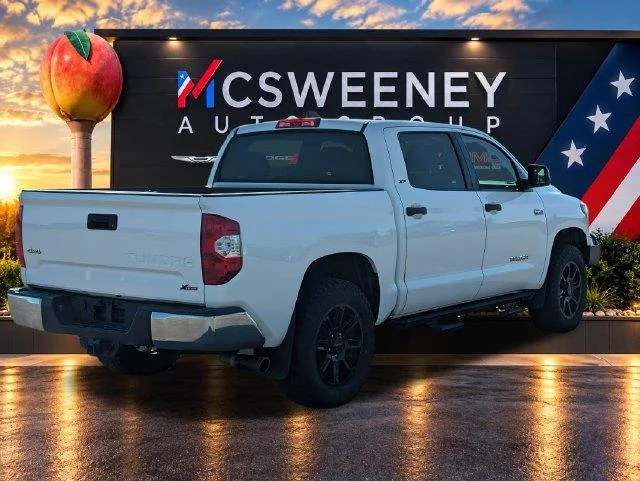 Used 2021 White Toyota SR5 image 5
