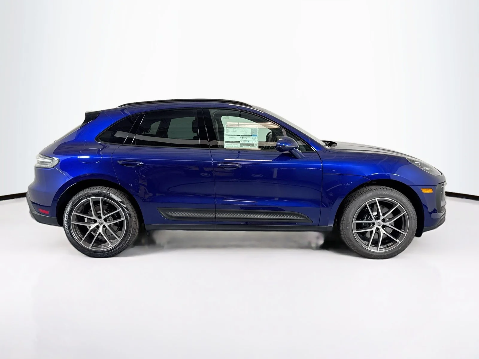 2026 Porsche Macan S - Photo 8