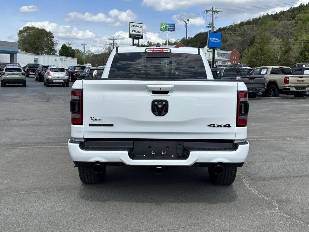Used 2021 White Ram Big Horn/Lone Star image 8