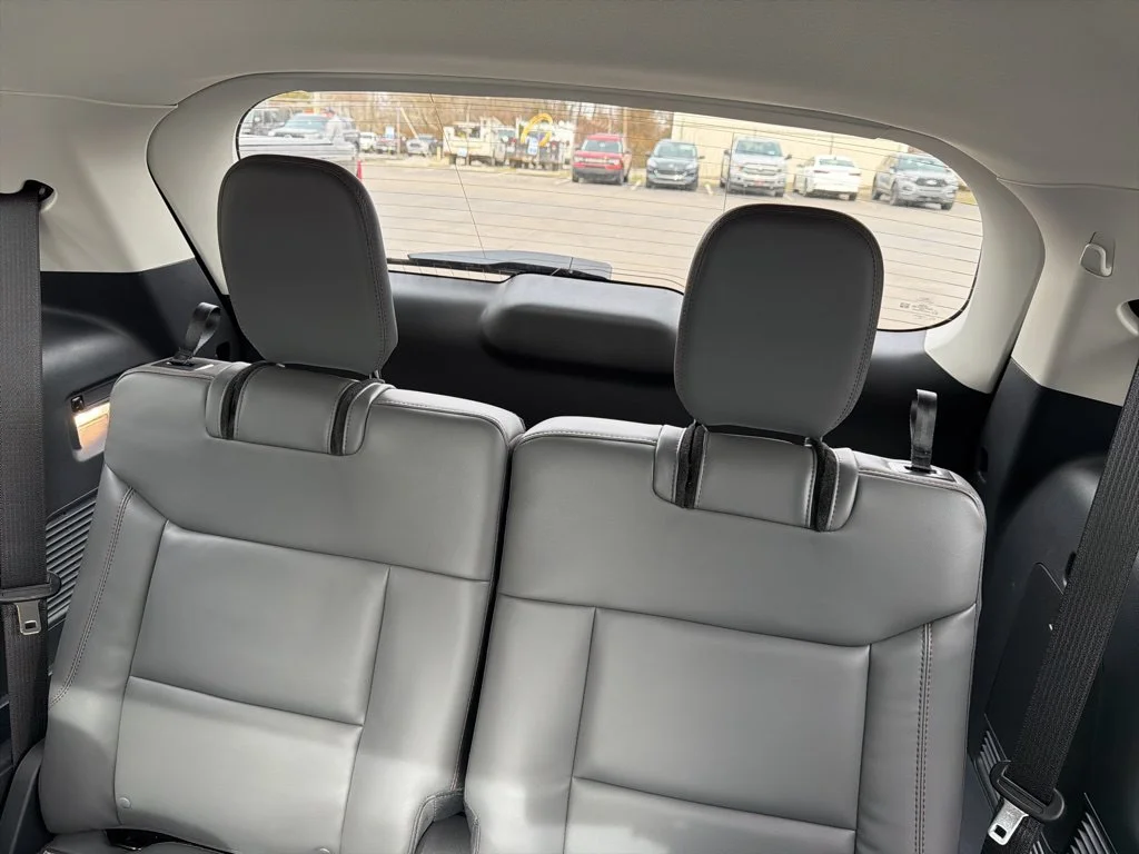 New 2026 Carbonized Gray Metallic Ford Active image 12