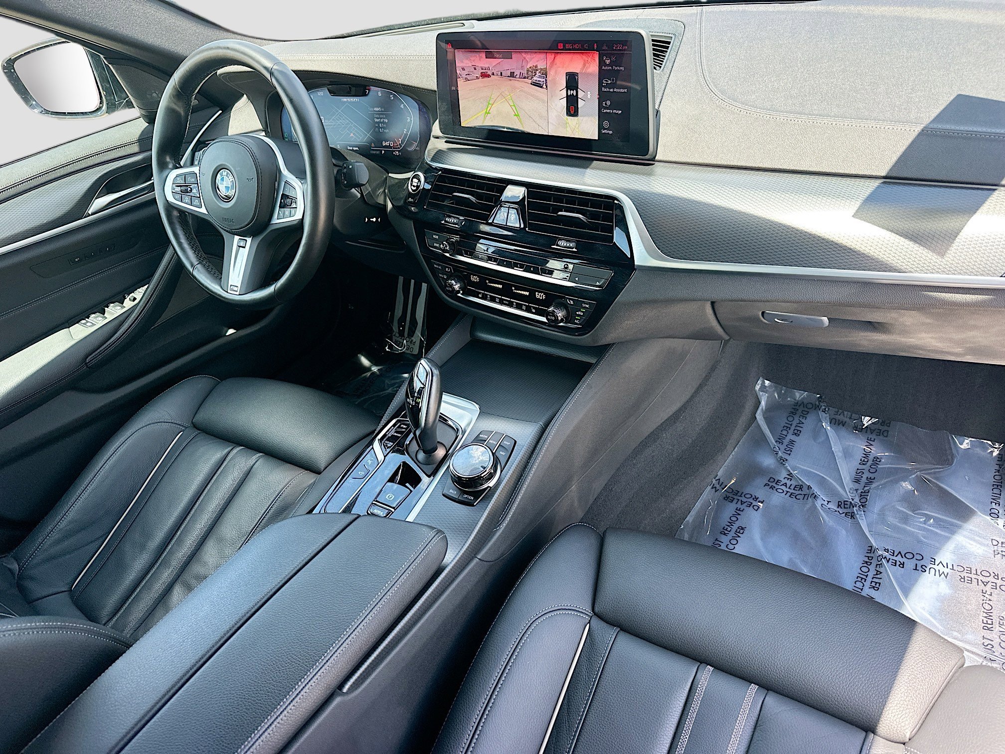 Used 2023 Black Sapphire Metallic BMW M550i xDrive image 25
