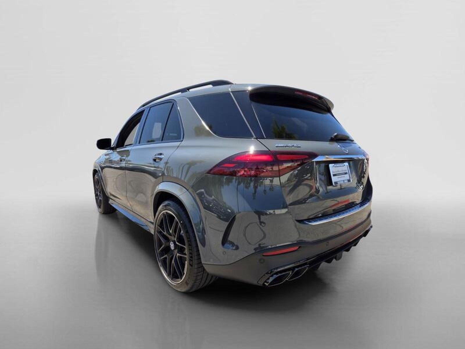 New 2026 MANUFAKTUR Silicon Grey Mercedes-Benz AMG® GLE 63 S 4MATIC+ SUV image 3