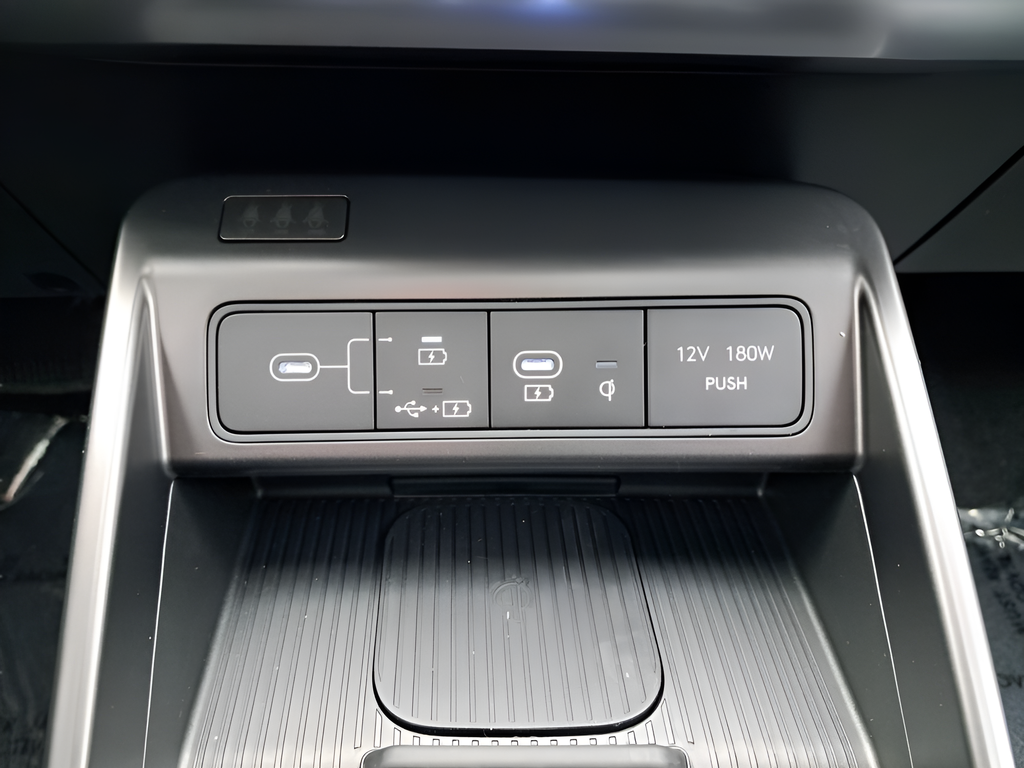 New 2026 Black Hyundai Limited image 26