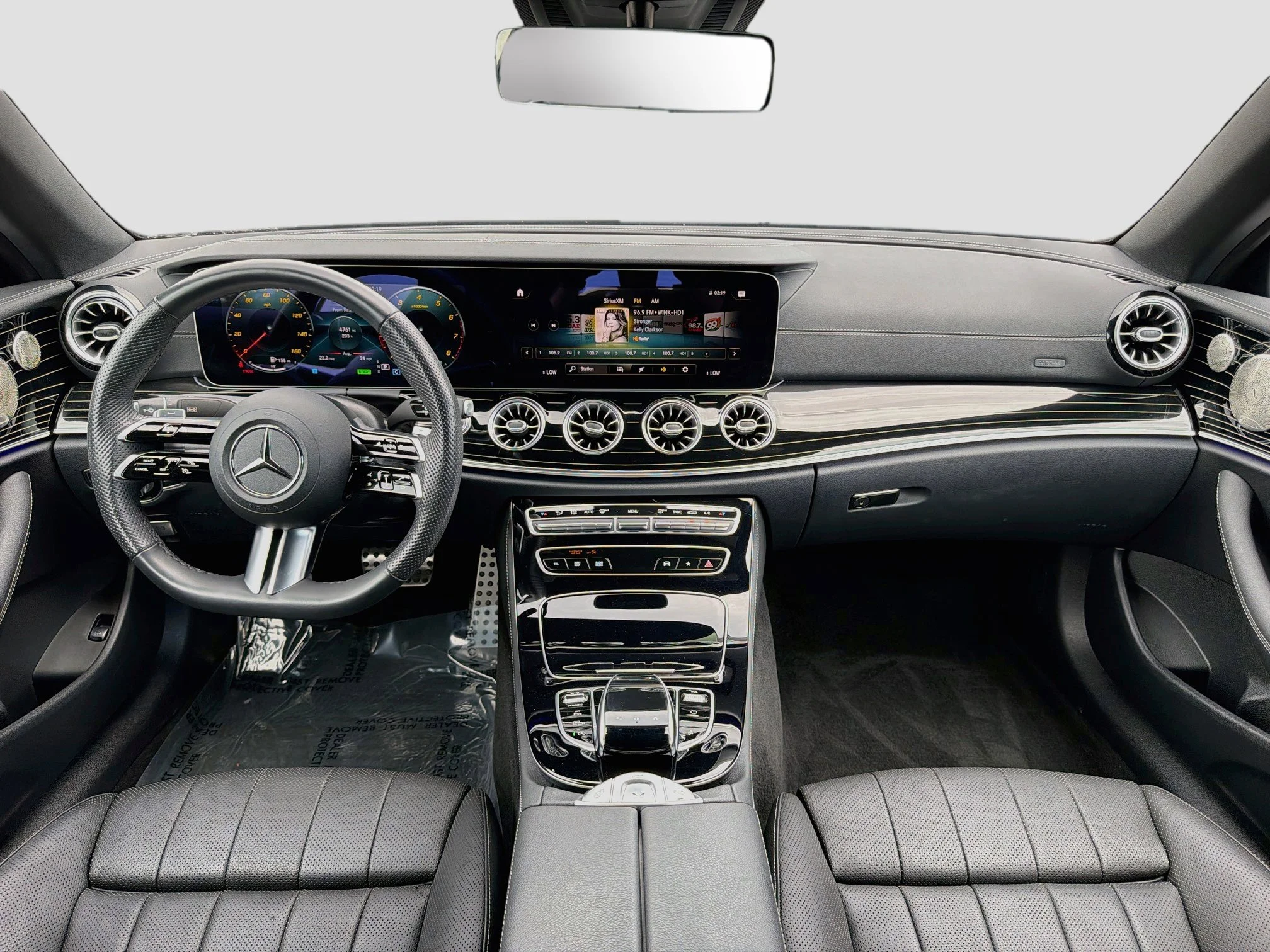 2023 Mercedes-Benz E-Class E450 - Photo 17
