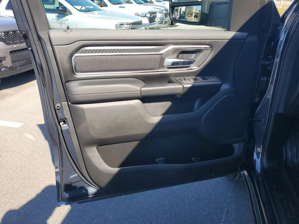 New 2026 Forged Blue Metallic Exterior Paint RAM Big Horn/Lone Star image 6