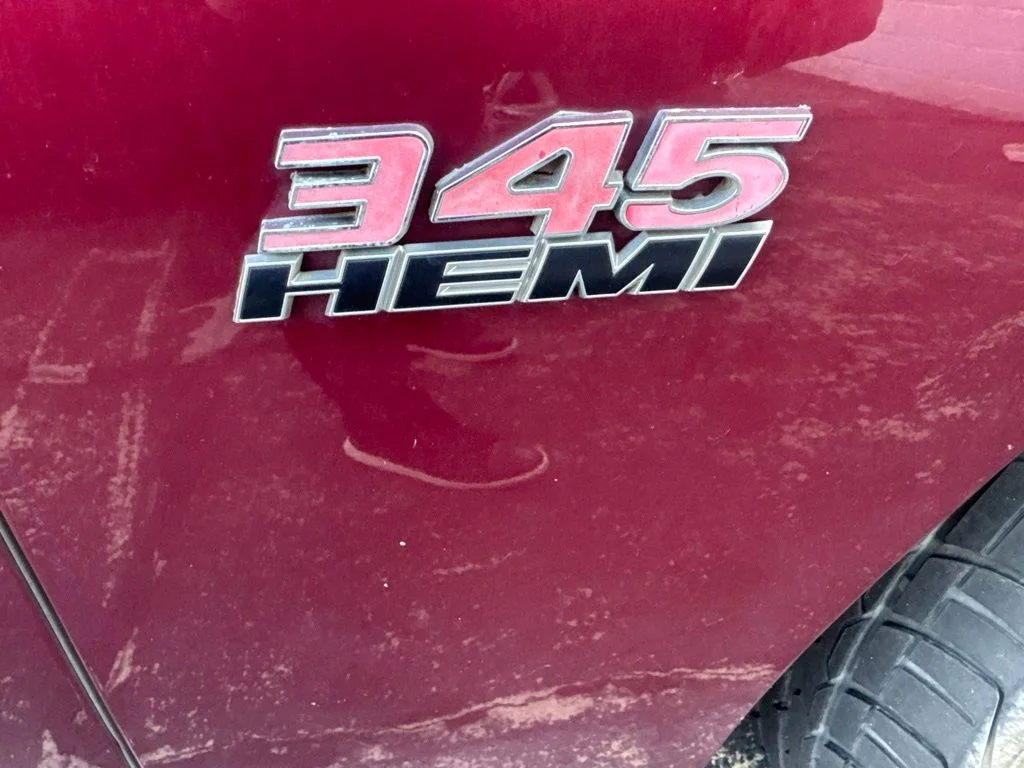 Used 2018 Red Dodge R/T image 8
