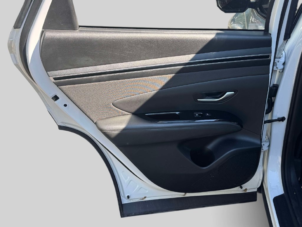 2022 Hyundai Tucson Limited - Photo 10