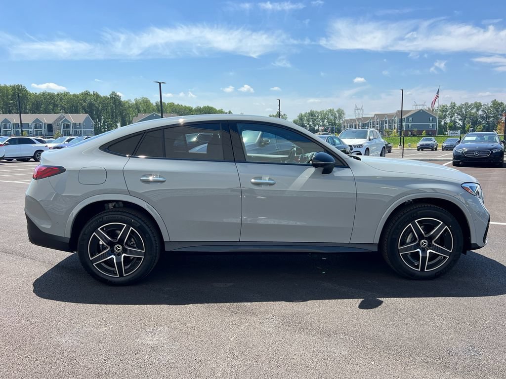 New 2026 MANUFAKTUR Alpine Grey Mercedes-Benz GLC300 image 43