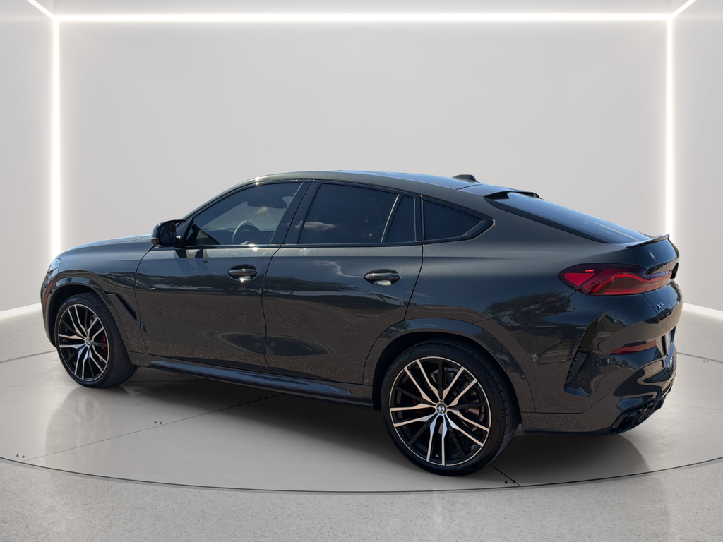 Used 2025 Gray BMW M60i image 14