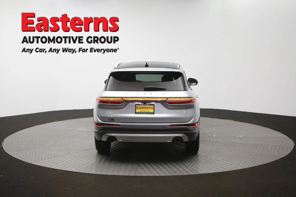 Used 2022 Silver Lincoln Standard image 38
