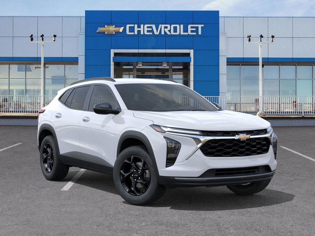New 2026 Summit White Chevrolet LT image 7