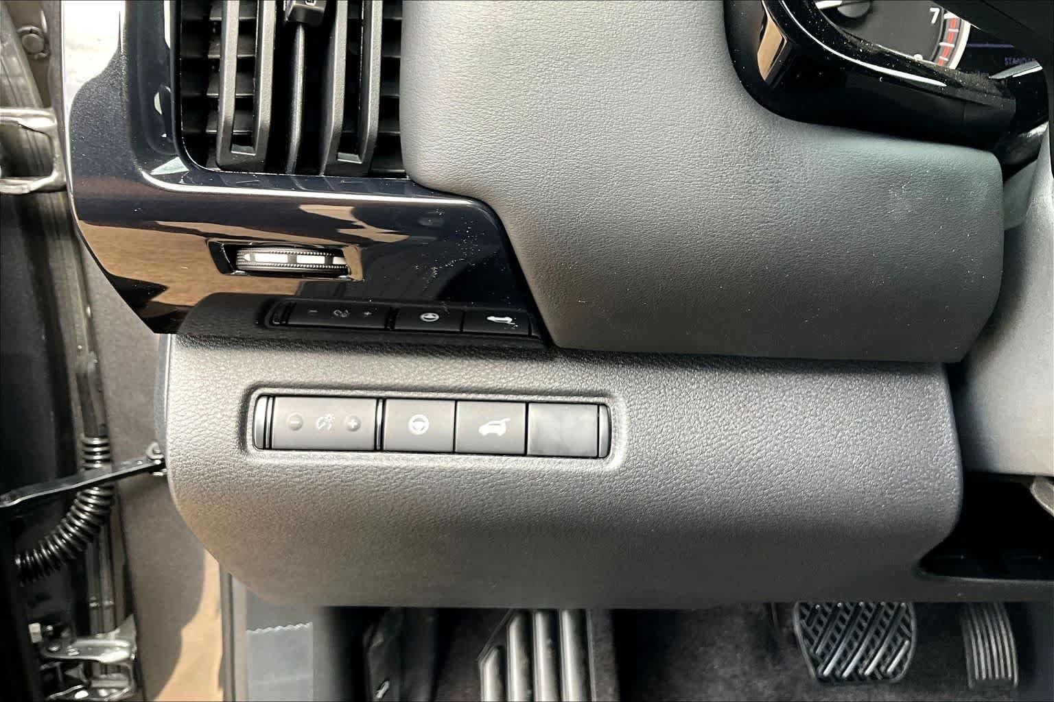 New 2026 Gun Metallic Nissan SV image 15