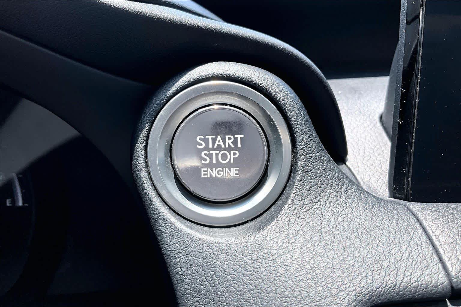 Used 2023 Atomic Silver Lexus F SPORT image 33