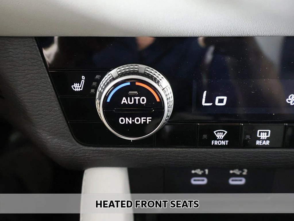2025 Mitsubishi Outlander SE - Photo 9