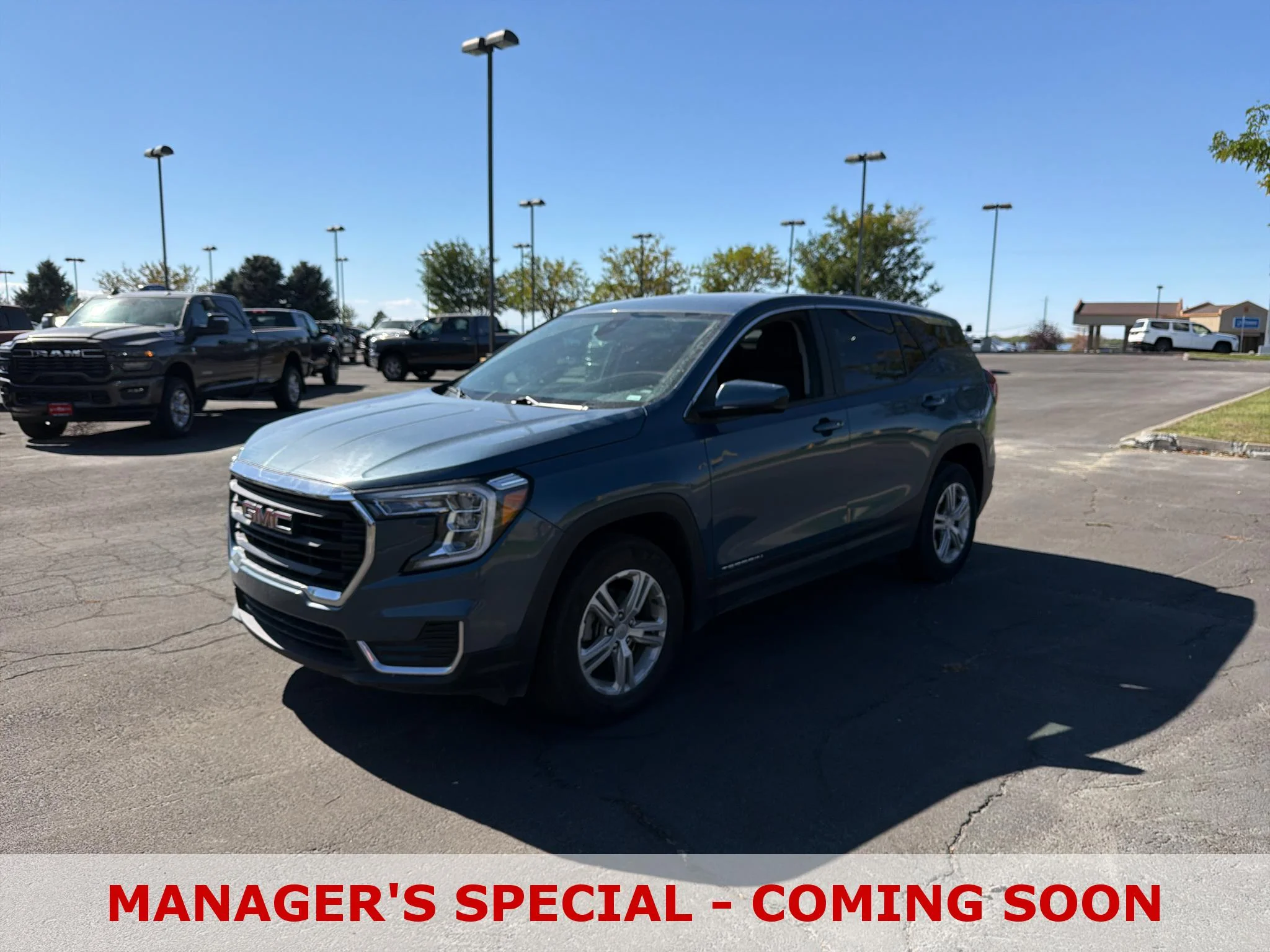 2024 GMC Terrain SLE