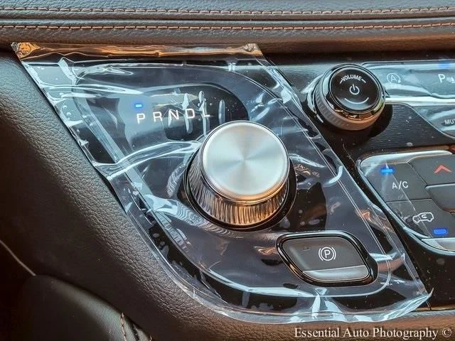 2026 Chrysler Pacifica Pinnacle - Photo 25